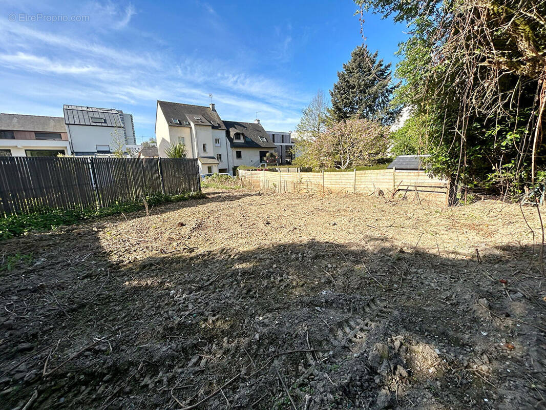 Terrain à RENNES