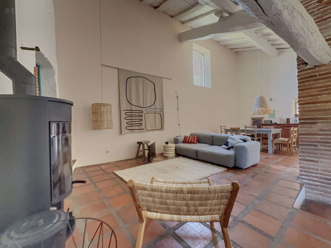 Maison à CALMEILLES