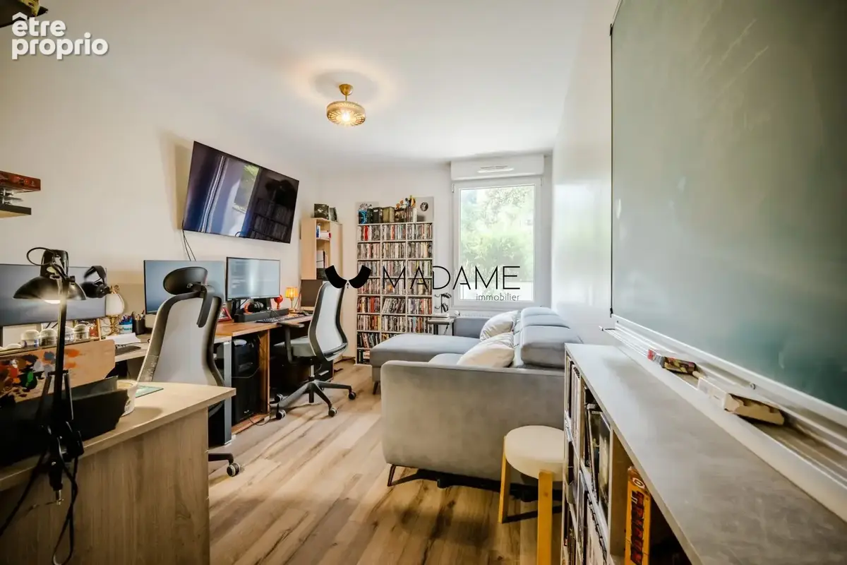 Appartement 4 pièces 80 m² à vendre à Gieres (38610) - photo 8