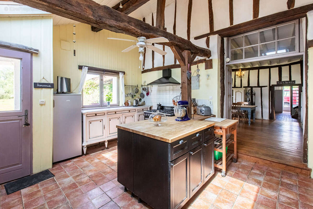 Maison à AIRE-SUR-L'ADOUR
