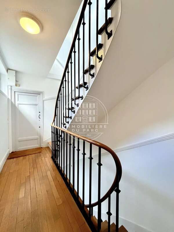 Appartement à LE VESINET