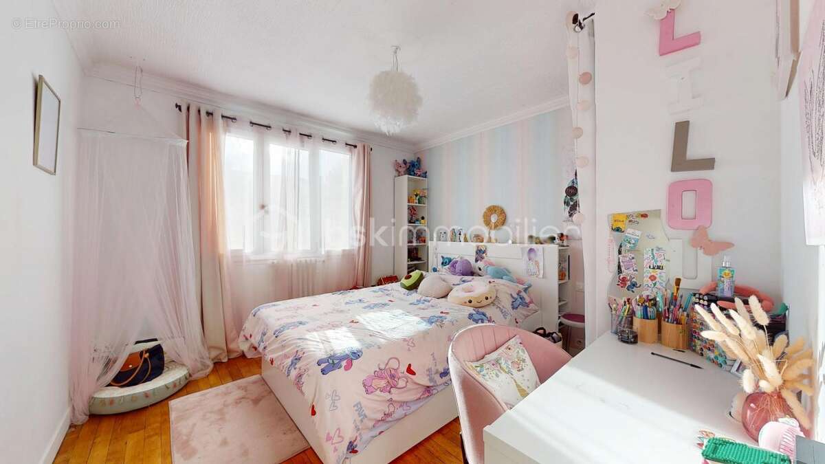 Maison à VIRY-CHATILLON