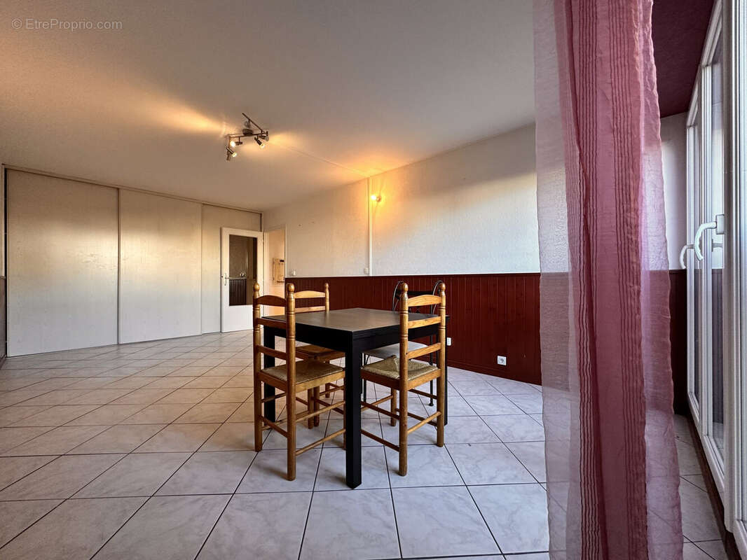 Appartement à CLUSES