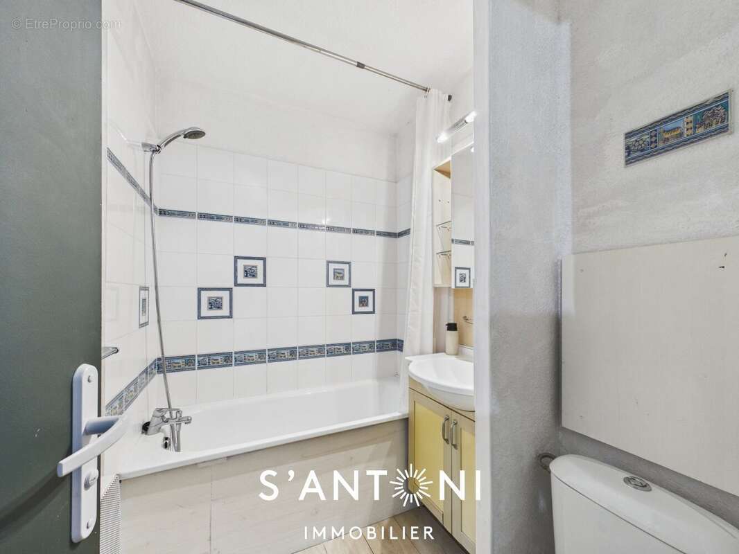 LE CAP D'AGDE - AVANT PORT - Studio cabine + Parking + Piscine - photo 7