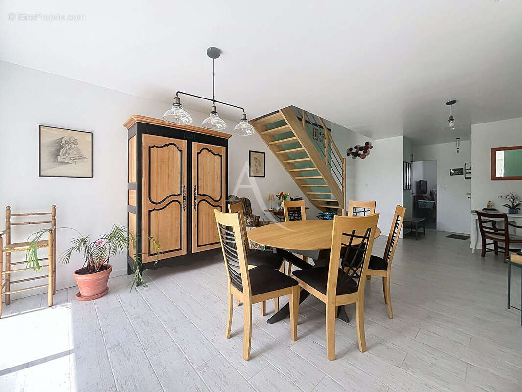 Maison à POUANCE