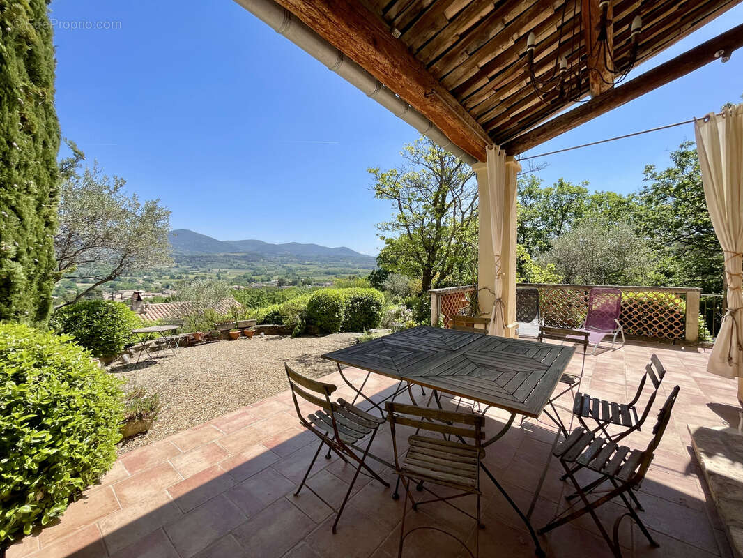 Maison à VAISON-LA-ROMAINE