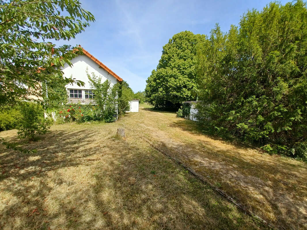 Maison à LA CHARITE-SUR-LOIRE