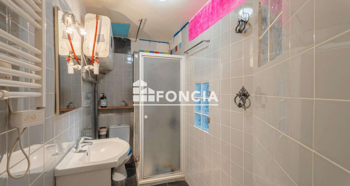 Appartement à PARIS-3E