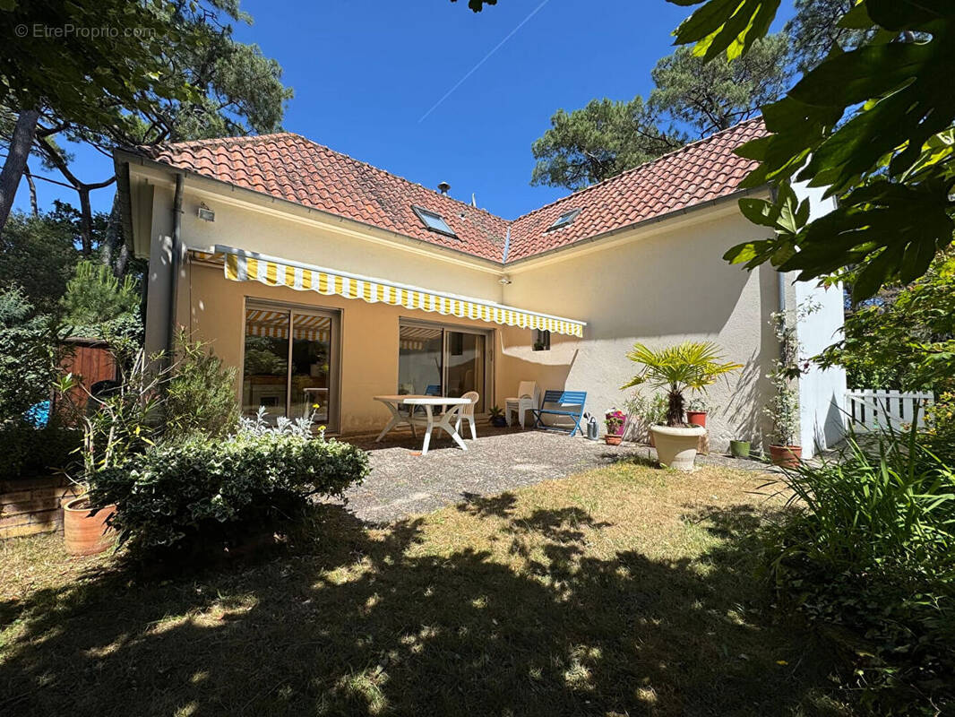 Maison à MESQUER