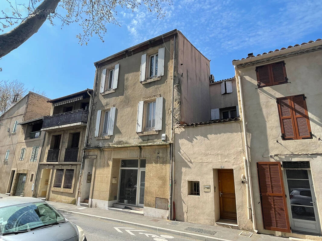 Appartement à SALON-DE-PROVENCE