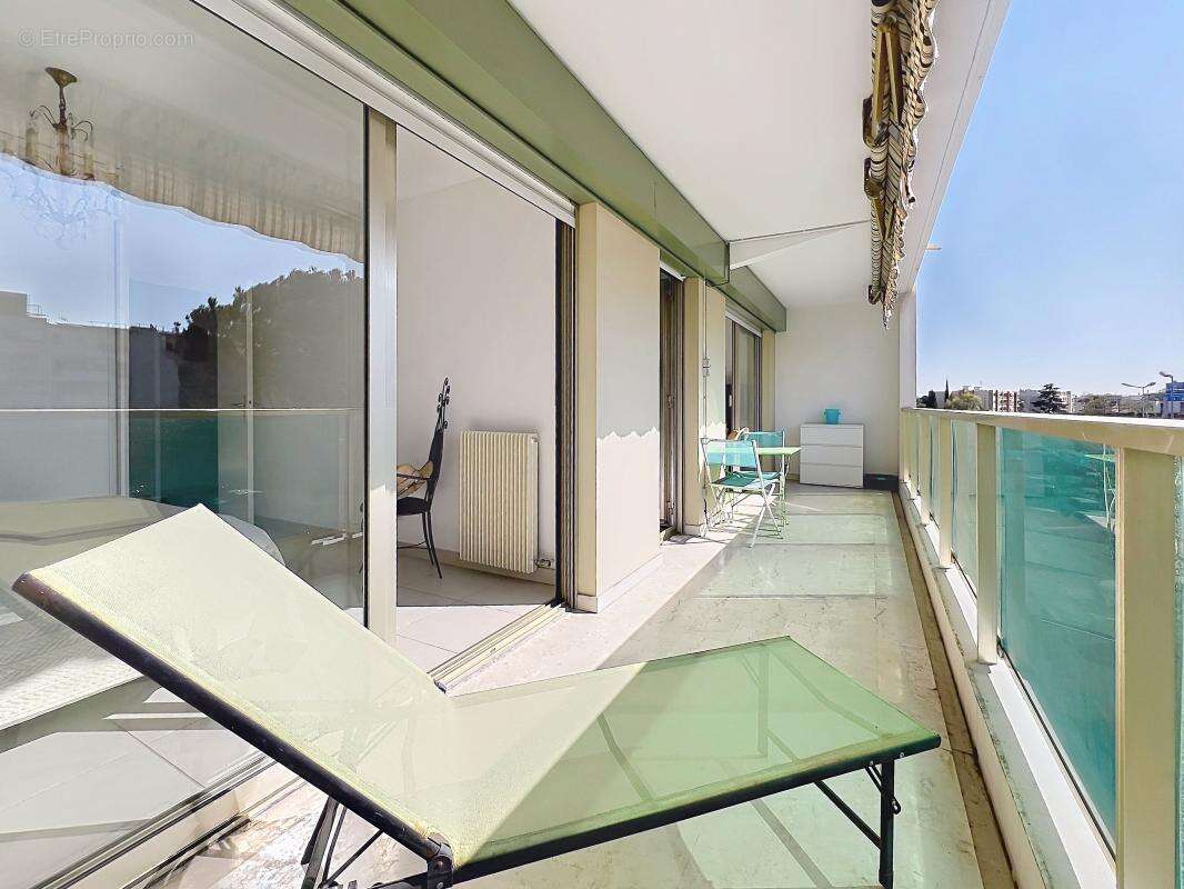 Appartement à CAGNES-SUR-MER