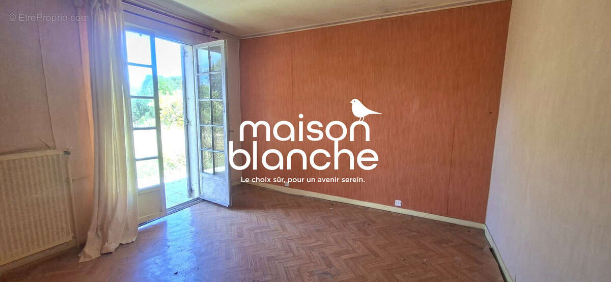 Maison à AMURE