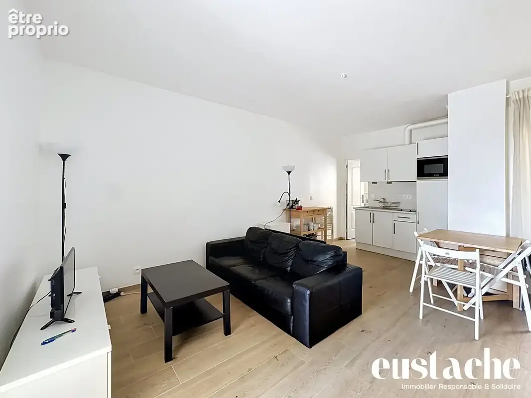 Appartement 2 pièces 38 m² à vendre à Paris-20e (75020) - photo 2