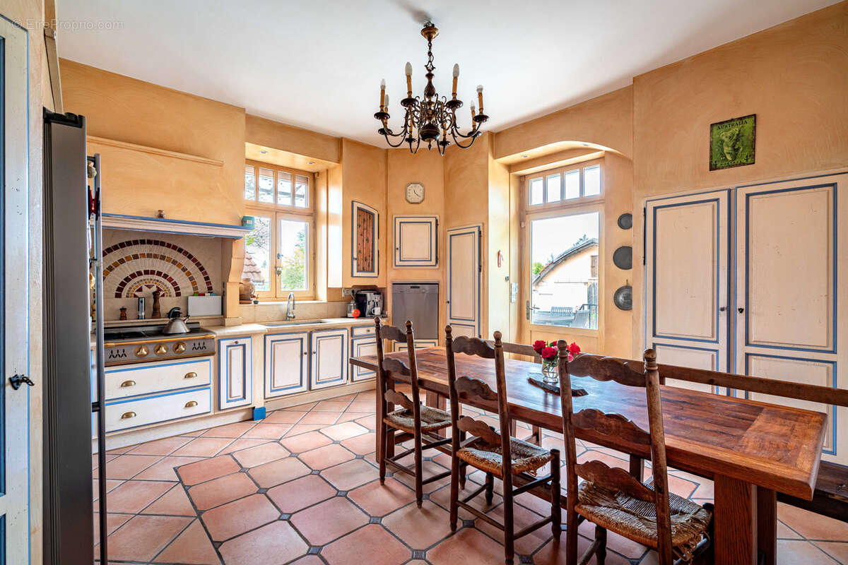 Maison à CHAMAGNIEU