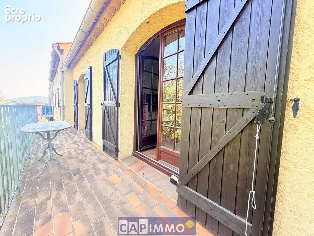 Appartement à LE PRADET