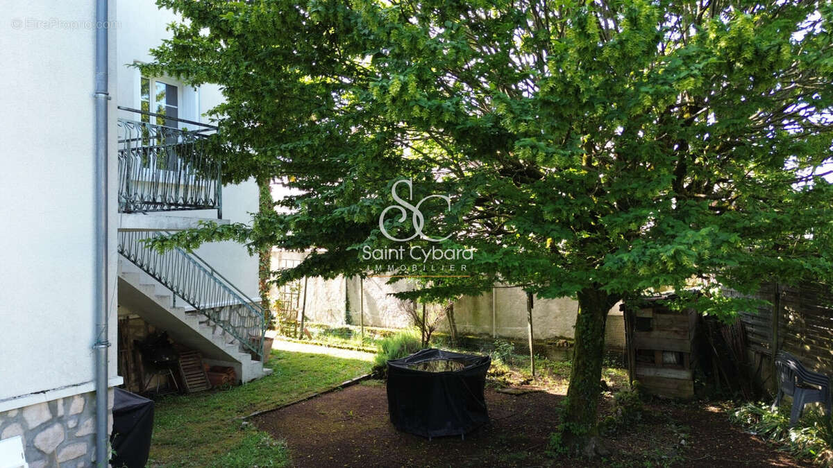 Maison avec jardin sur Angoulême à deux pas du centre ville - photo 13