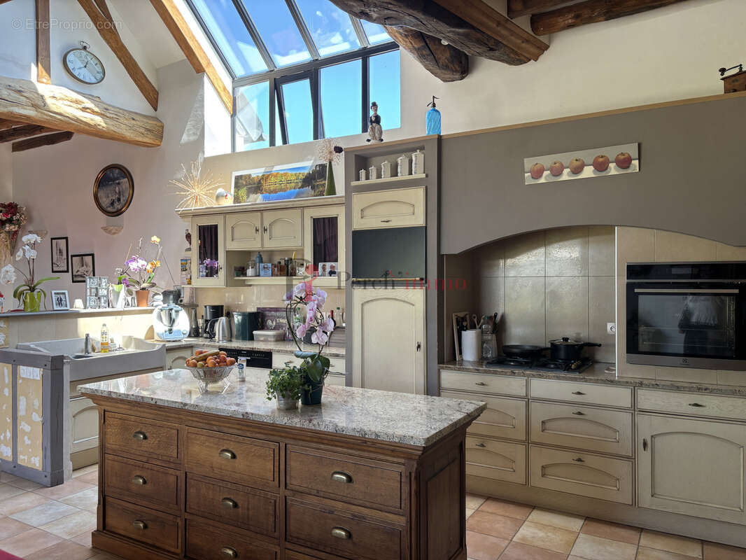 Maison à LE PIN-LA-GARENNE