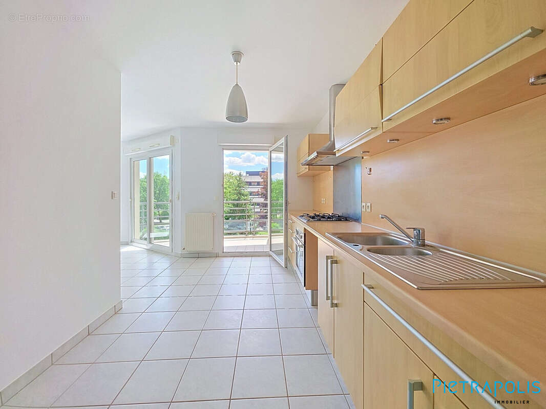 Appartement à FERNEY-VOLTAIRE