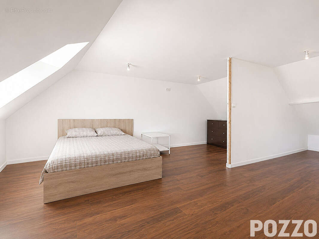 A VENDRE - T5 - 114m²  - Centre-ville de GRANVILLE (50400) - photo 12