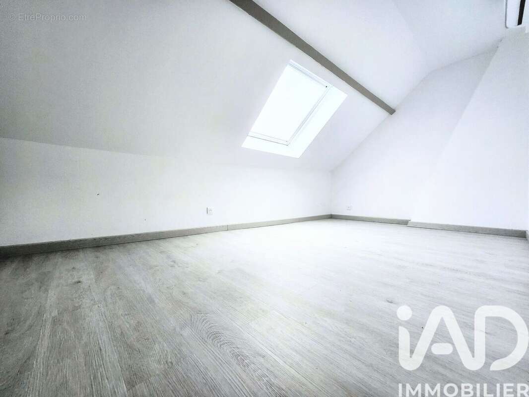 Photo 7 - Maison à MAURECOURT