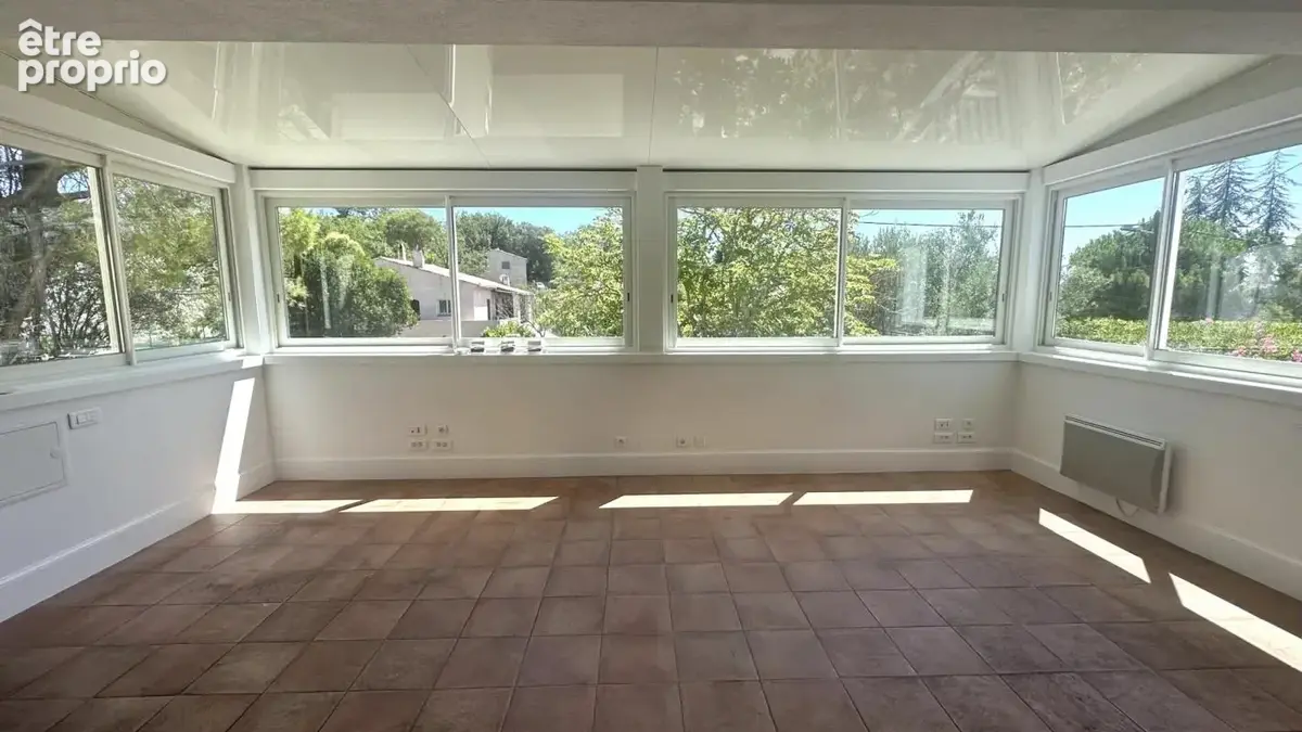 Villa composée de 2 appartements - 264m2 - Draguignan - photo 9