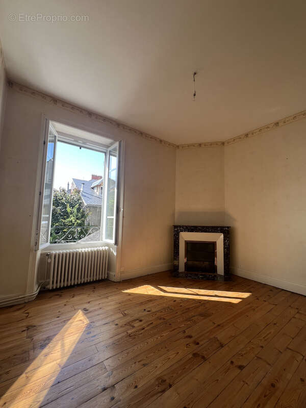 MAISON 7 pièces AURILLAC (15000) avec charmes ancien - photo 6