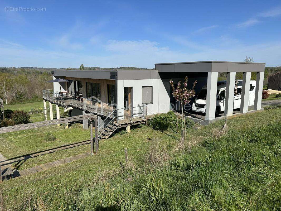 Maison à VILLEFRANCHE-DU-PERIGORD