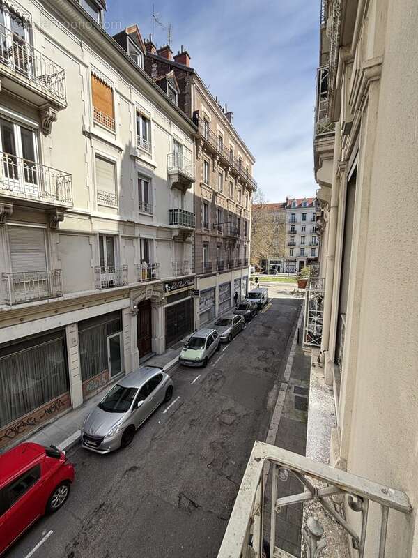 Appartement à GRENOBLE