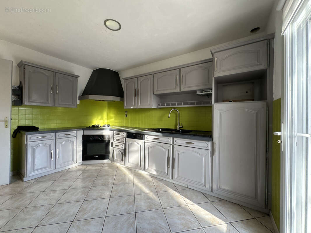 Maison à MONTVENDRE