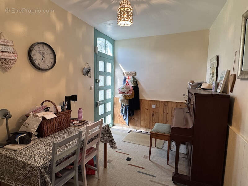 Maison de village - petit prix - photo 9
