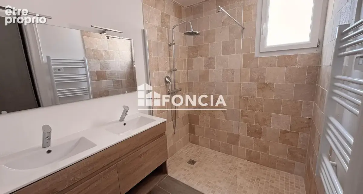 Maison lumineuse plain-pied avec jardin 15M2 de véranda en plus - photo 2