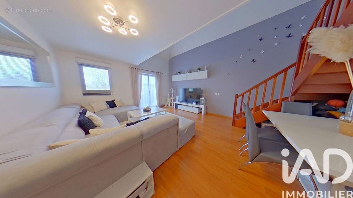 Photo 3 - Appartement à MOISSY-CRAMAYEL