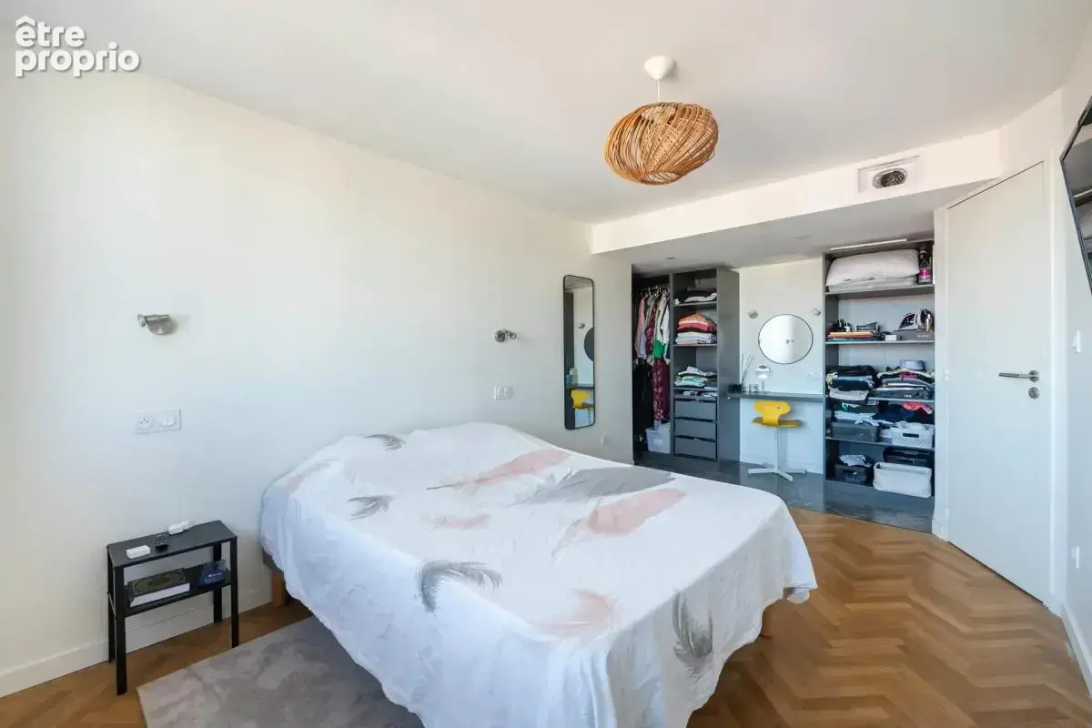 Appartement de 4 pièces de 100 m² à Marseille - photo 5
