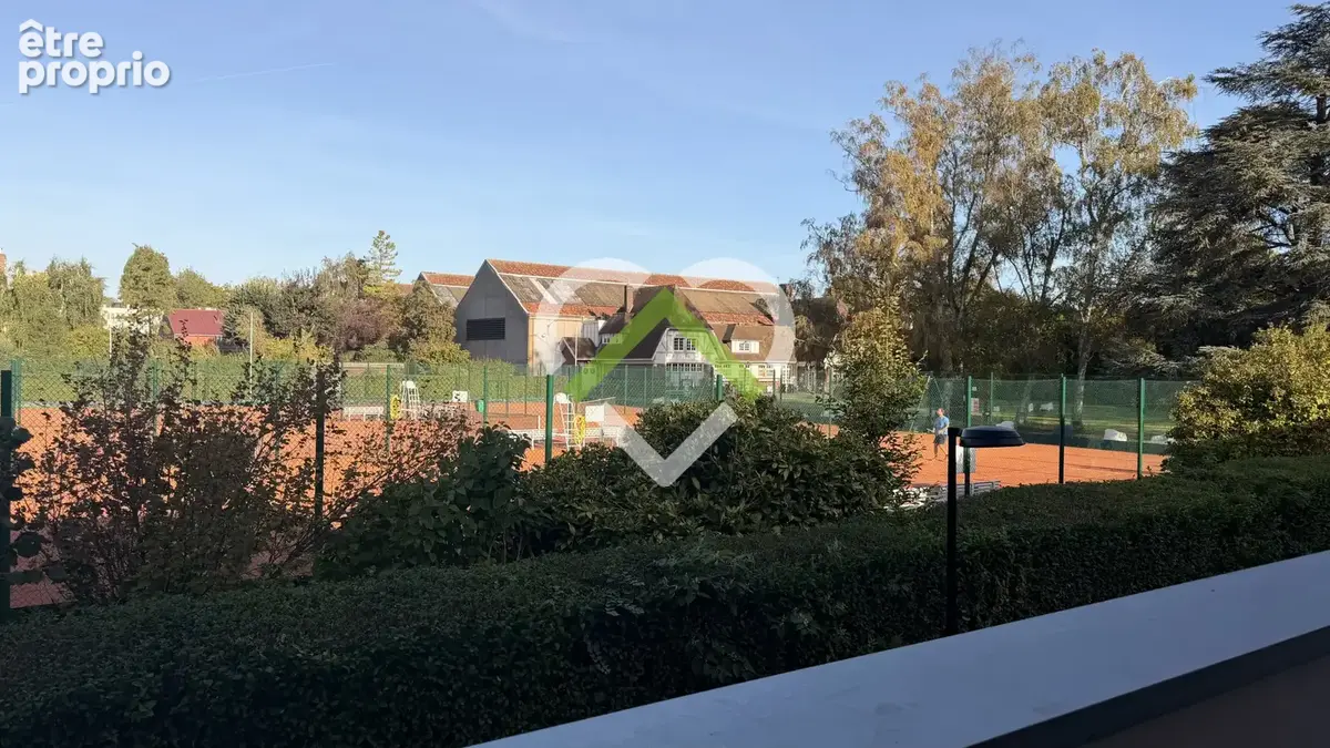 Duplex avec terrasse et vue sur les tennis - photo 8