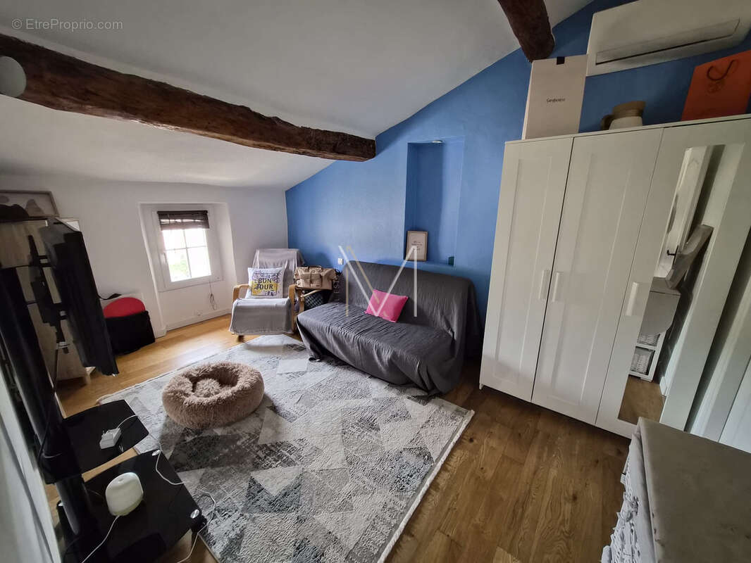 Maison à PLAN-DE-LA-TOUR