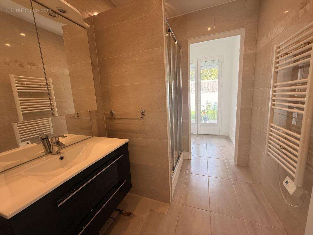 Appartement à ROMAINVILLE