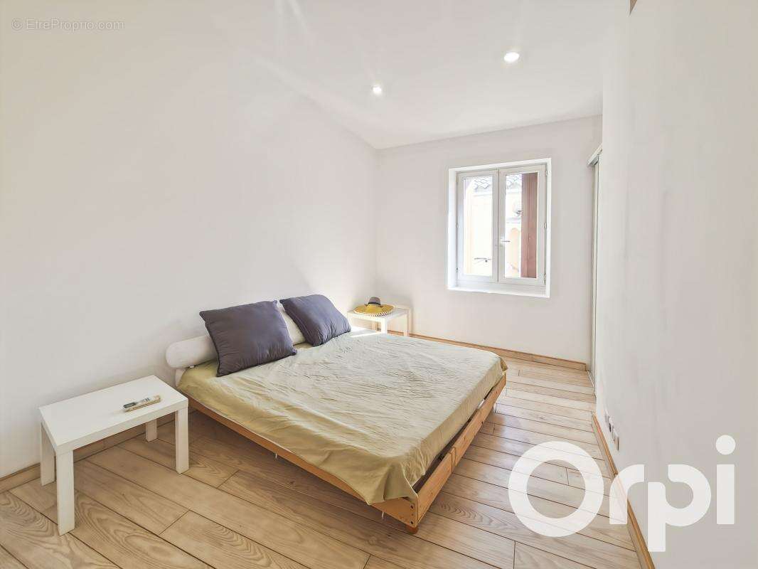 Maison à PONT-SAINT-ESPRIT