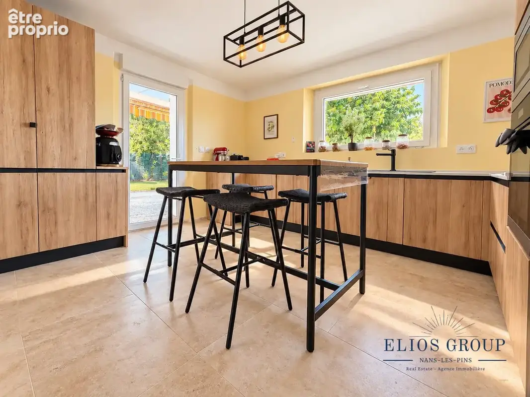Maison 6 pièces 177 m² à vendre à Tourves (83170) - photo 6