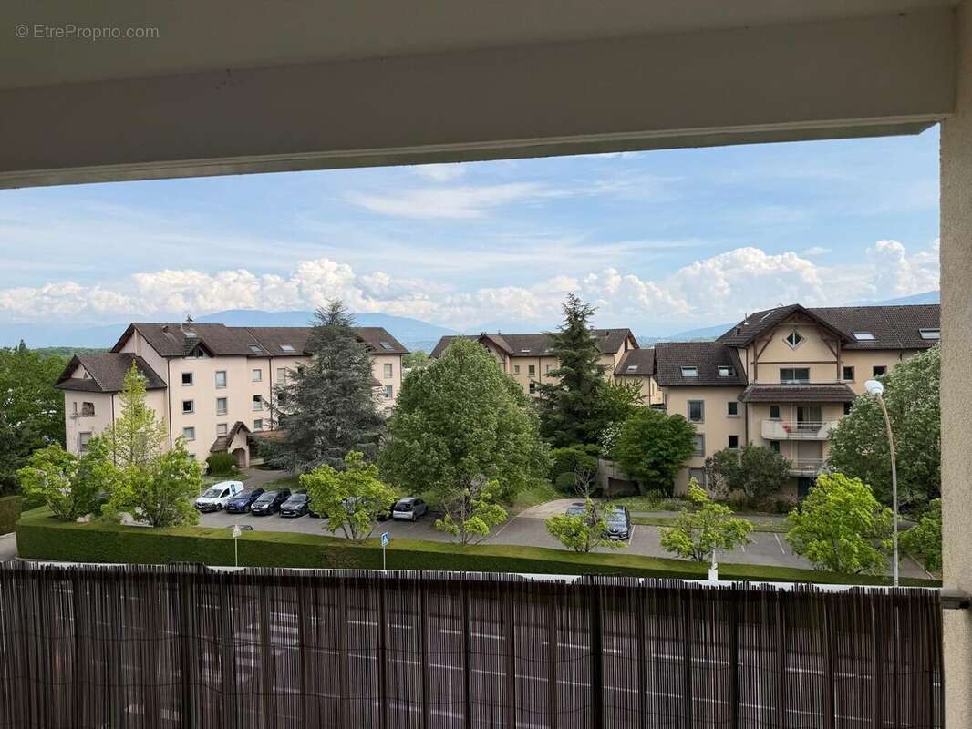 Appartement à ORNEX