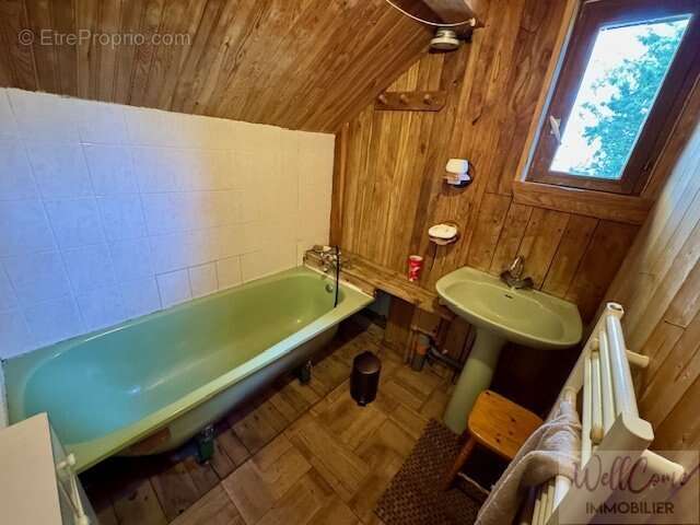 Maison à ALBIEZ-MONTROND