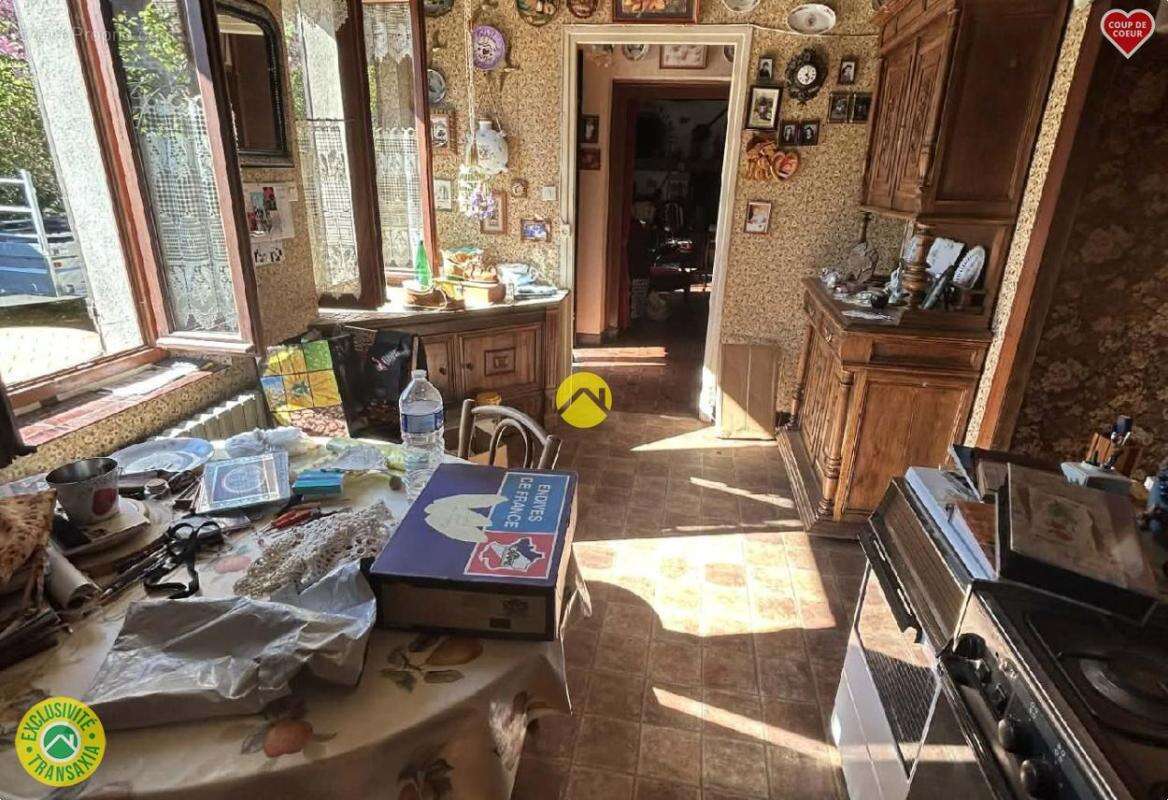 Maison à MONTMARAULT