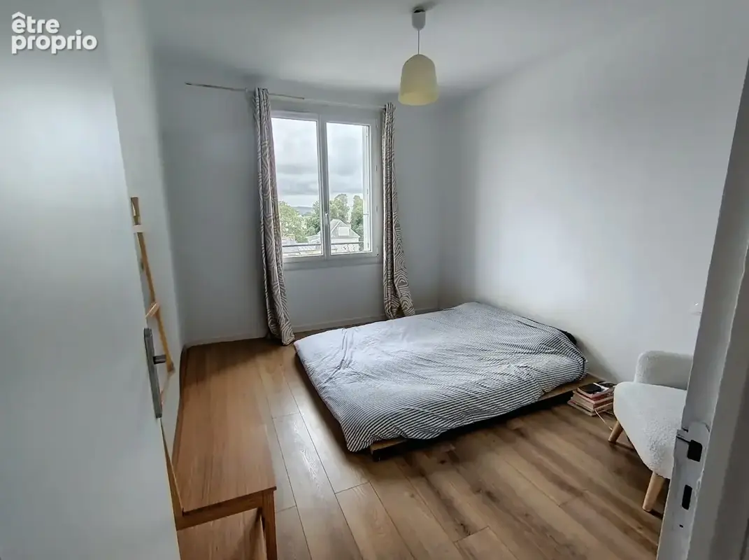 Brest Saint Marc, belle luminosité pour ce T5 de 90 M² - photo 3