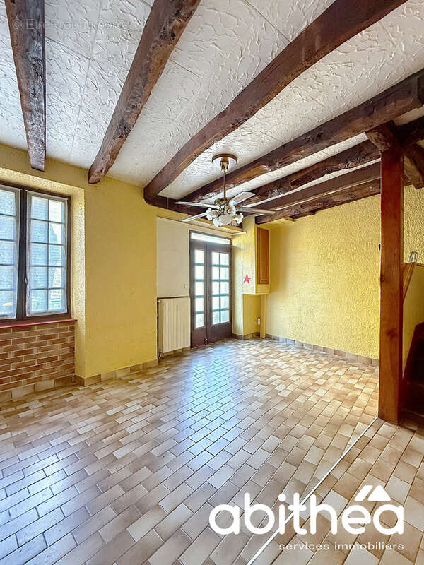 Maison à NIEUL