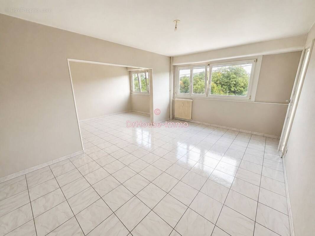 Appartement 76 m² à Riedisheim  - photo 1