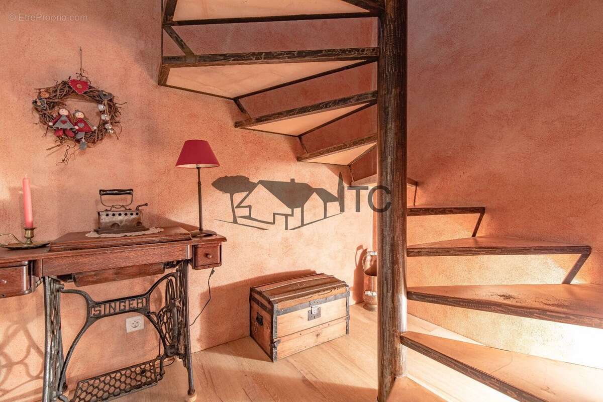 Maison à BEAULIEU
