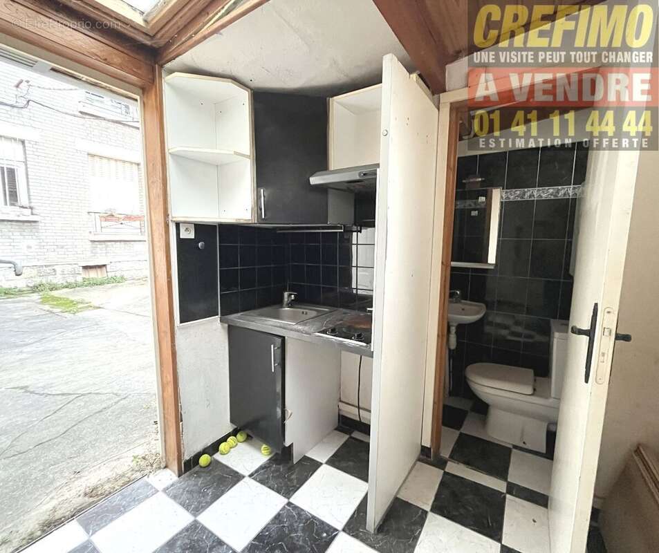 Appartement à COURBEVOIE