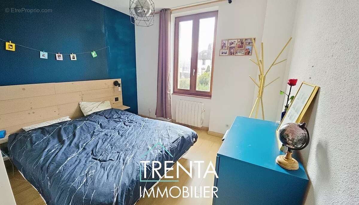 Maison à LES ABRETS