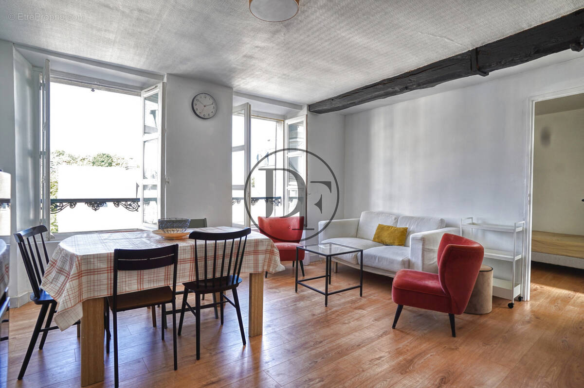 Appartement à FONTAINEBLEAU