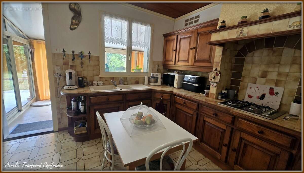 Maison avec climatisation à vendre 5 pièces varaize (17)plain pied sur 2383m² de terrain entierement clos - photo 10