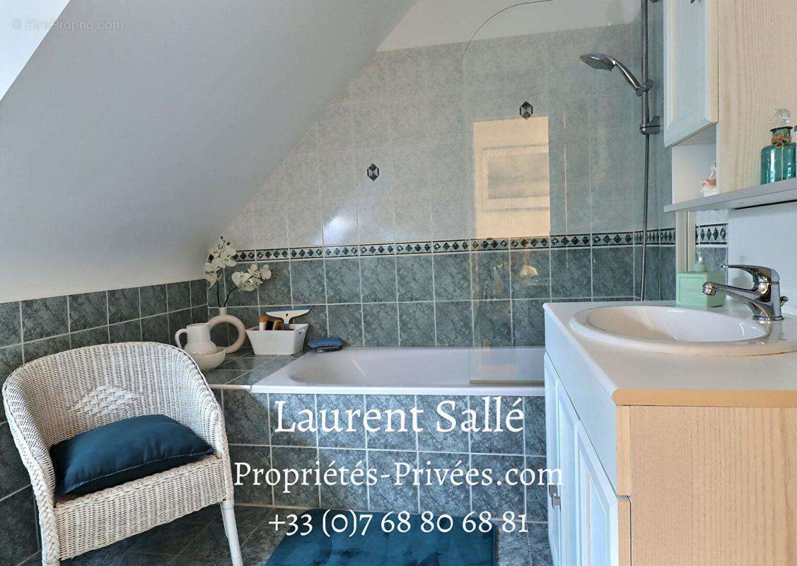 Maison à NOYAL-MUZILLAC